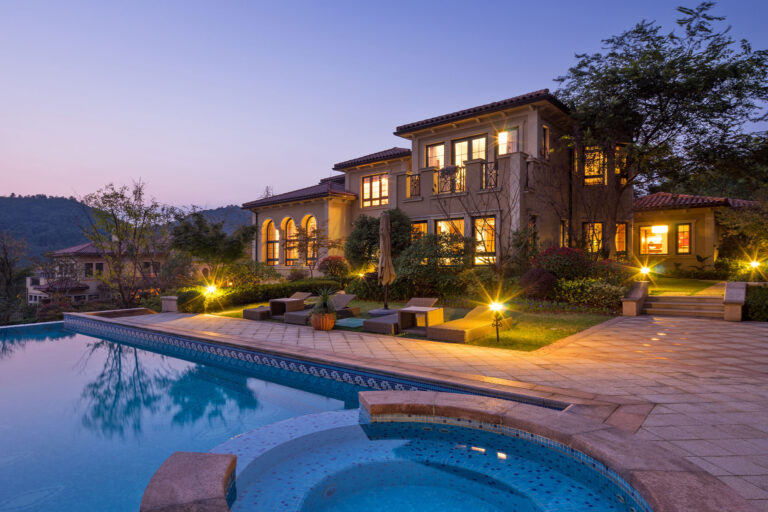 Best Luxury Estate Locations United States: The Definitive Guide